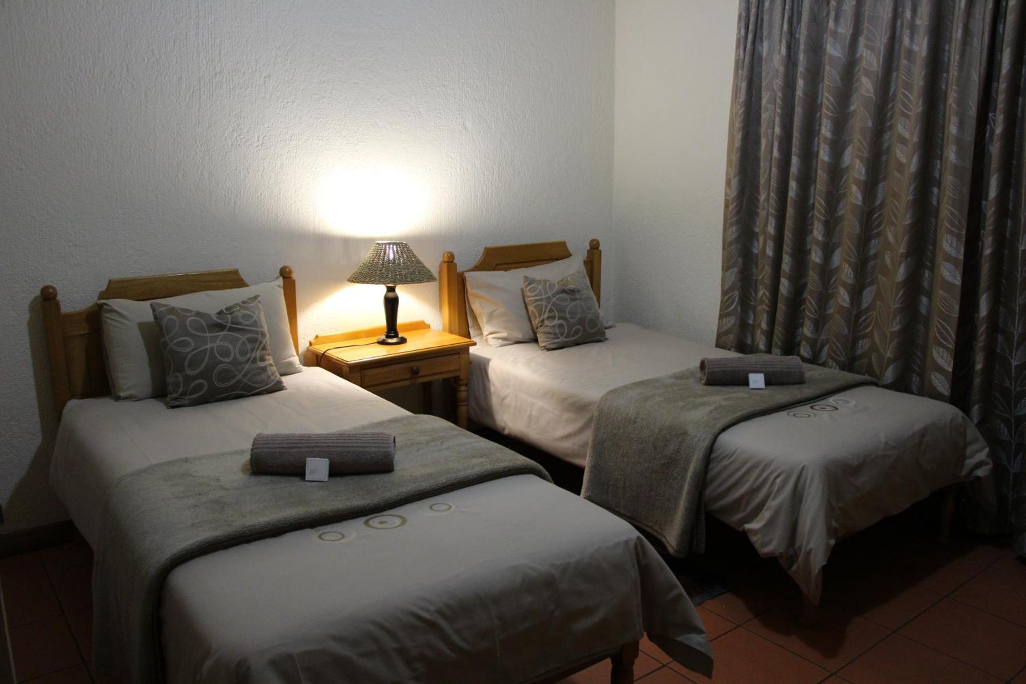 Mogodi Lodge 格拉斯科普 外观 照片